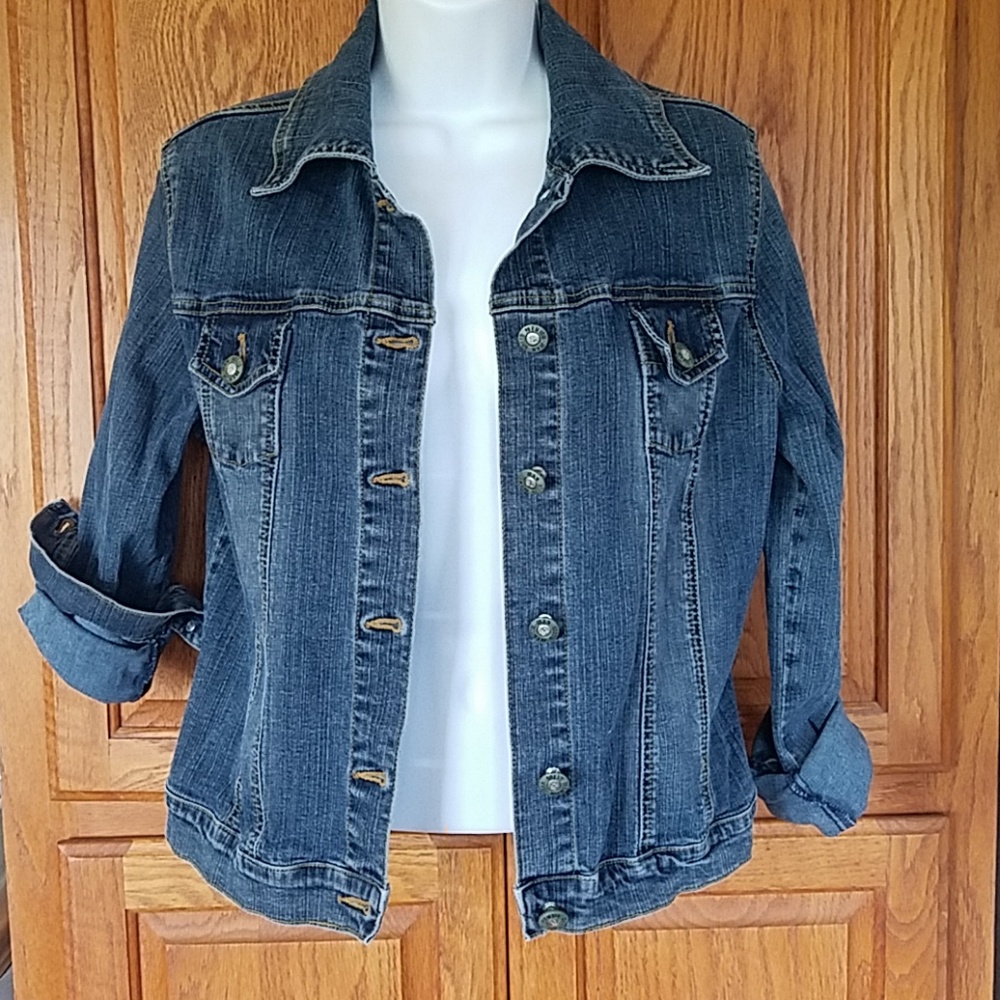 Solid Jean's jean jacket size XL